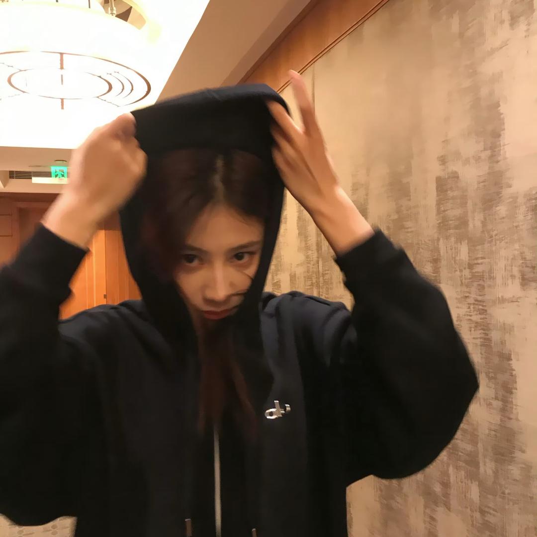 多开树干上的花生