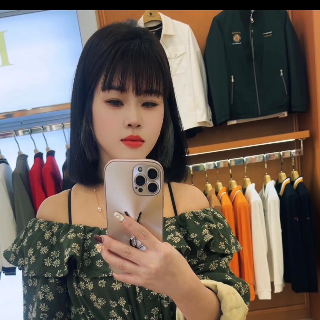 黎小姐