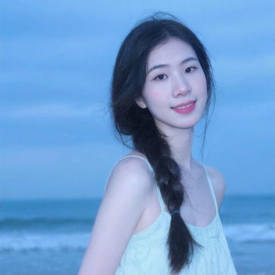 李 不管