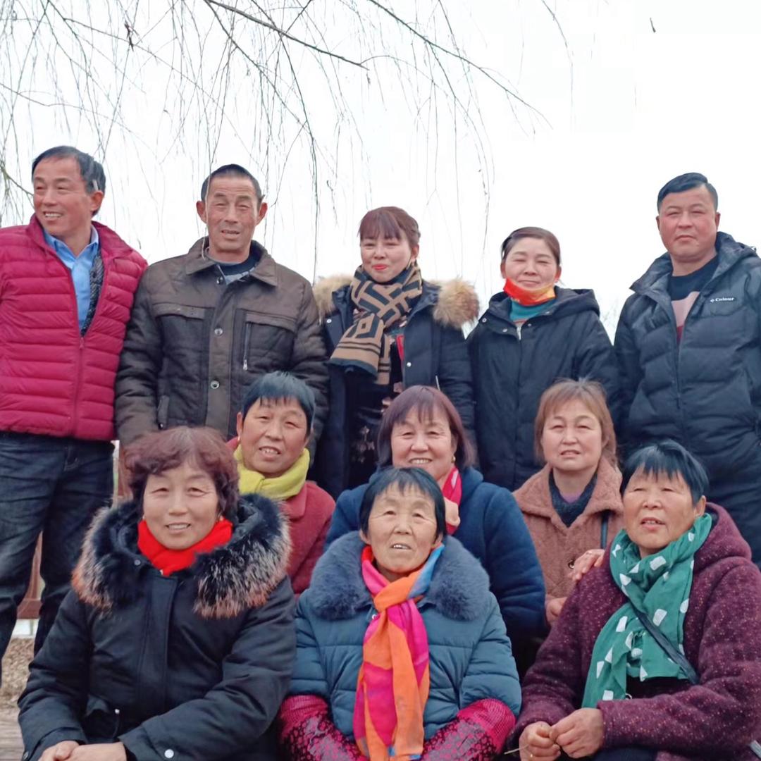 李家老九（傻帽)