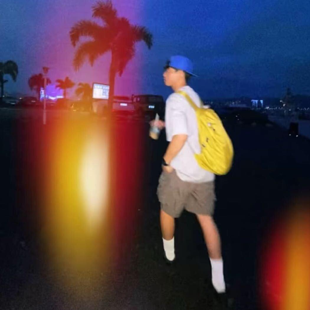 hey77_