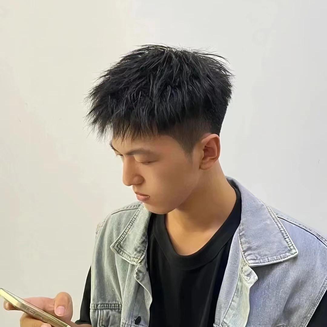 18小少年（闭关中）