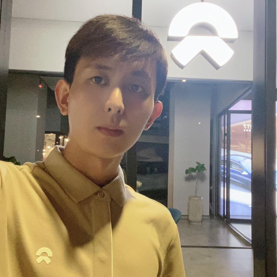 蔚来｜小蔡同学