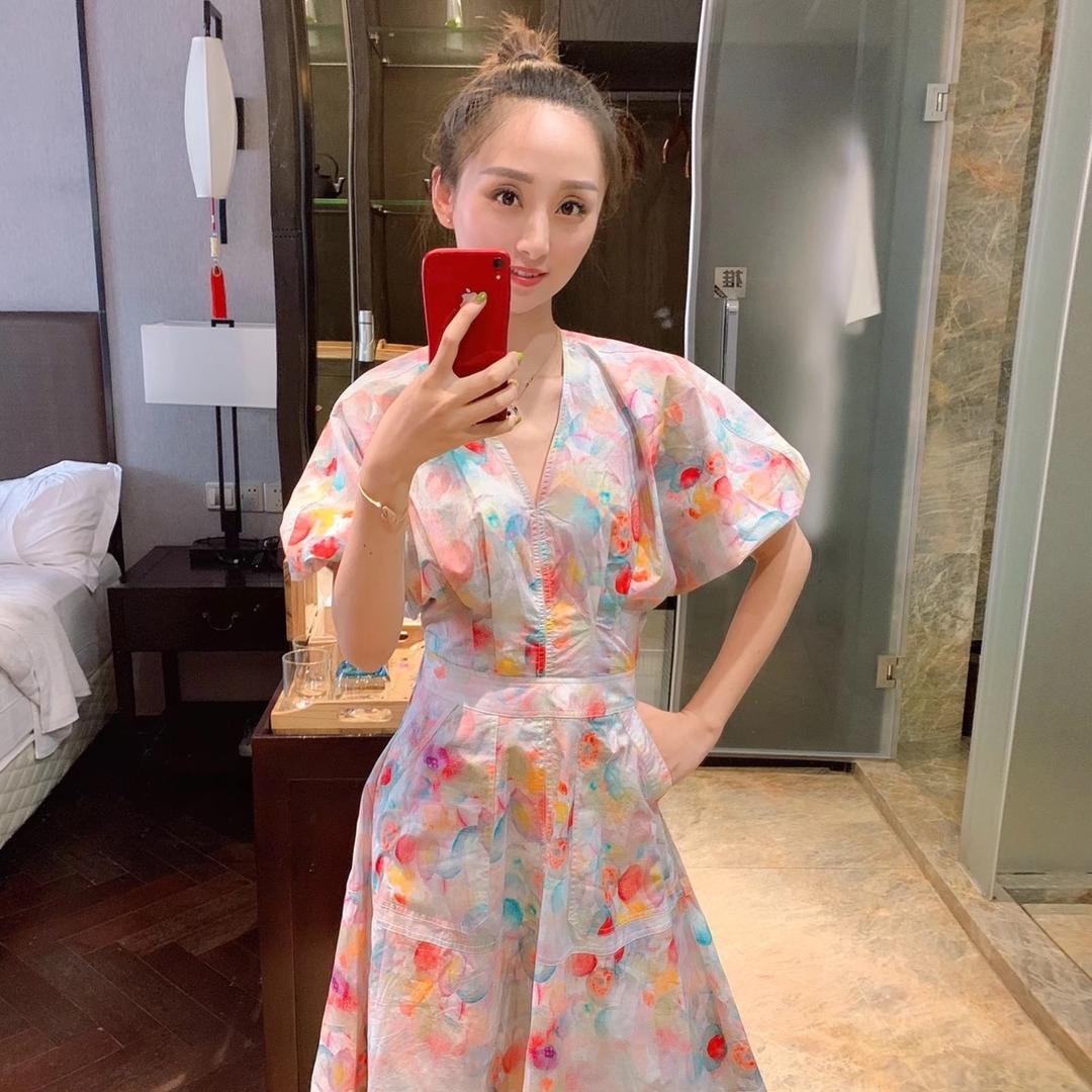 大臣小诚的麻麻