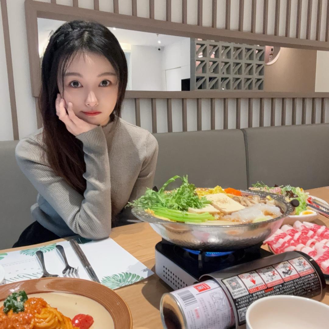美美的菁菁子