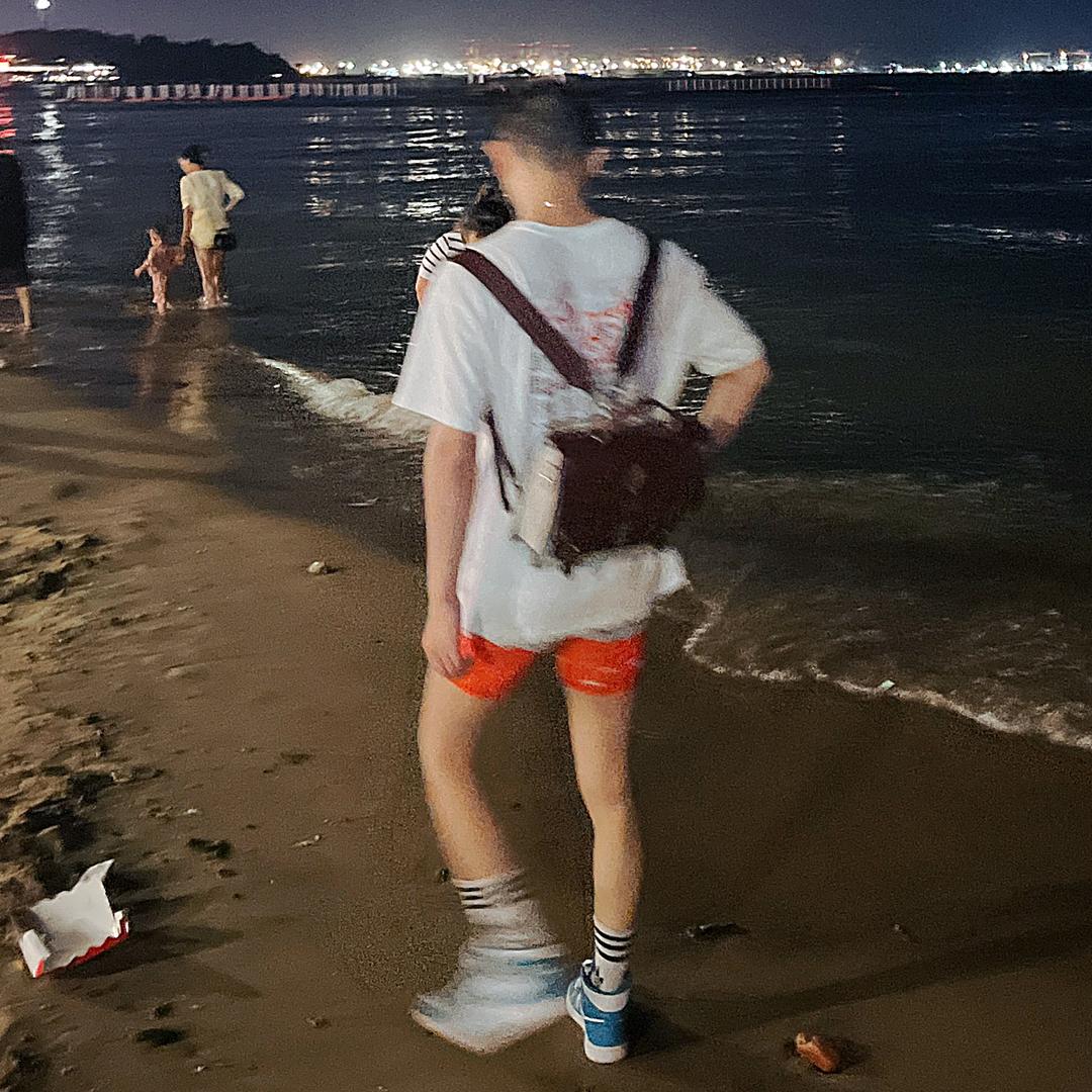 🌈顾飞