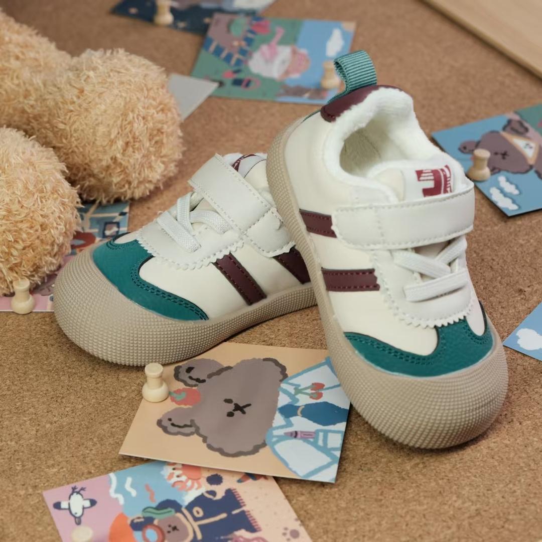 嘟嘟熊童鞋.(江博士)