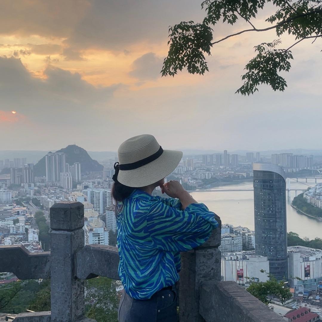 ✎﹏·Tian  ╰ *^