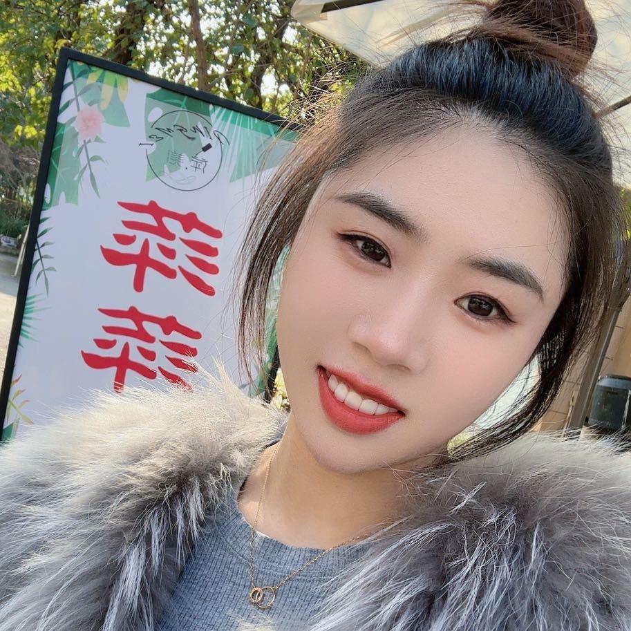 张鱼小丸子吖