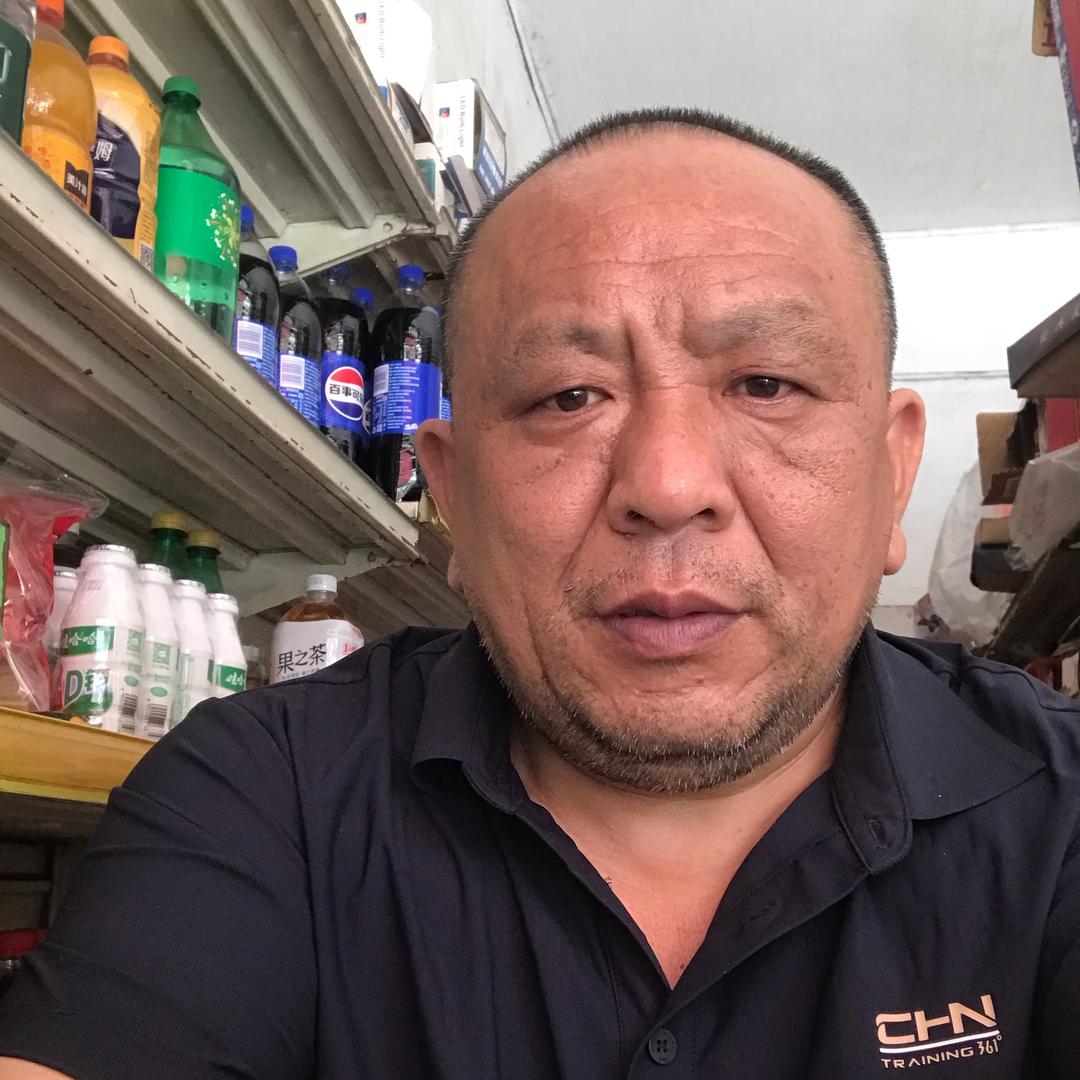 何德志（阳光商店）