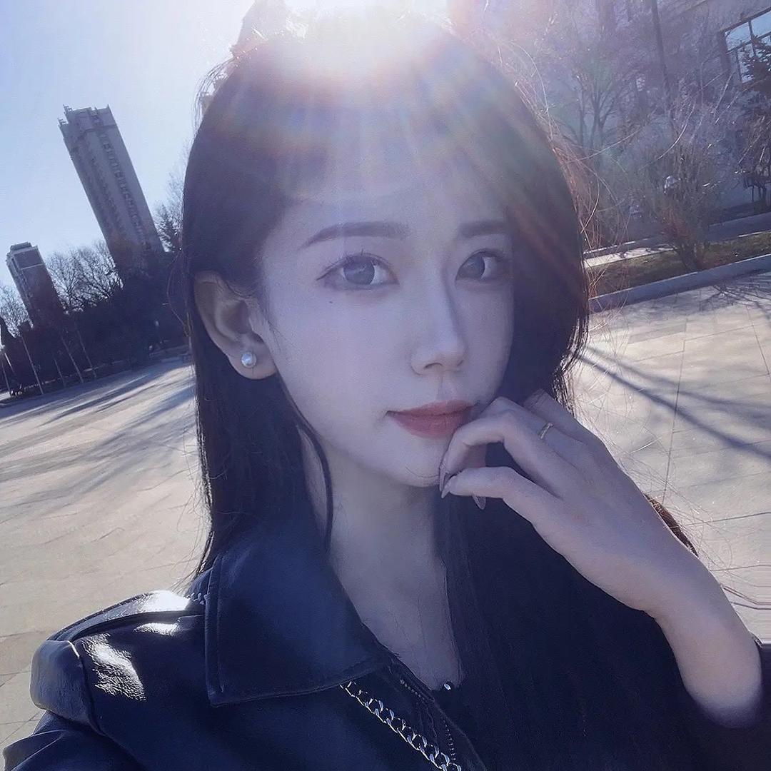 赵板正-