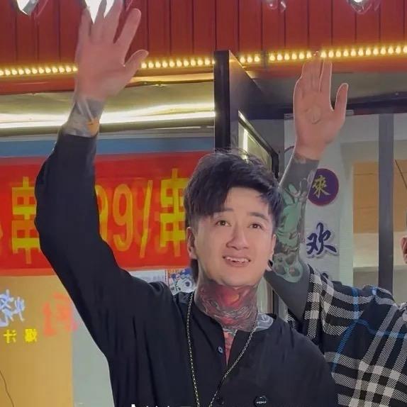 菜芹吃不-👆