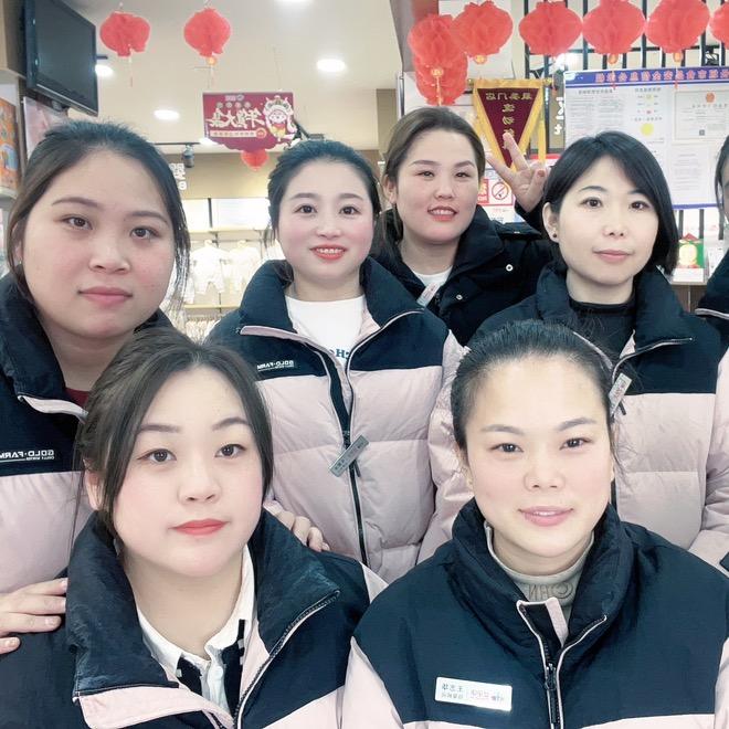 婴童康娃娃谷龙山店翠翠