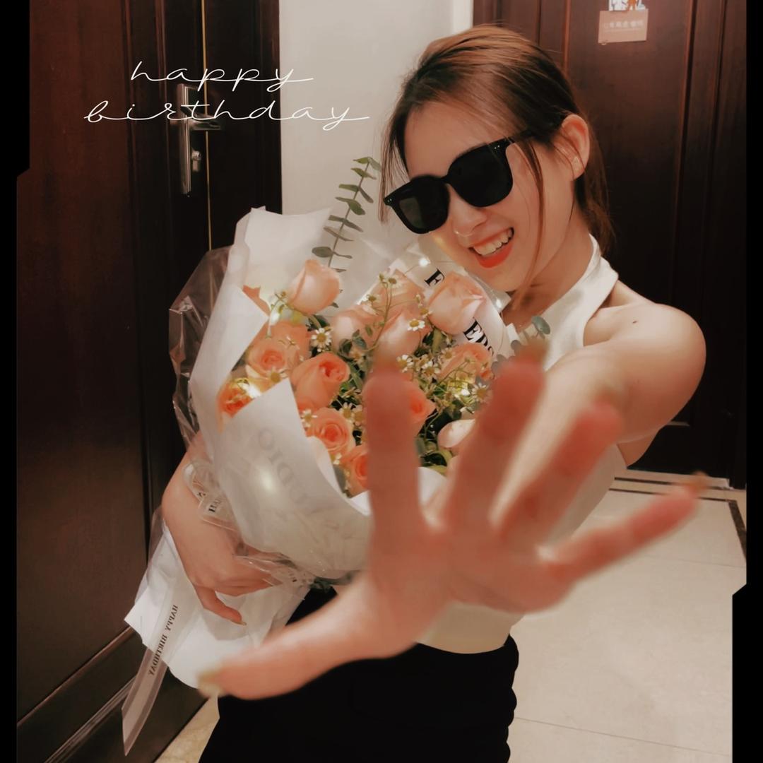 积极向上的黄老师🌸—招生中