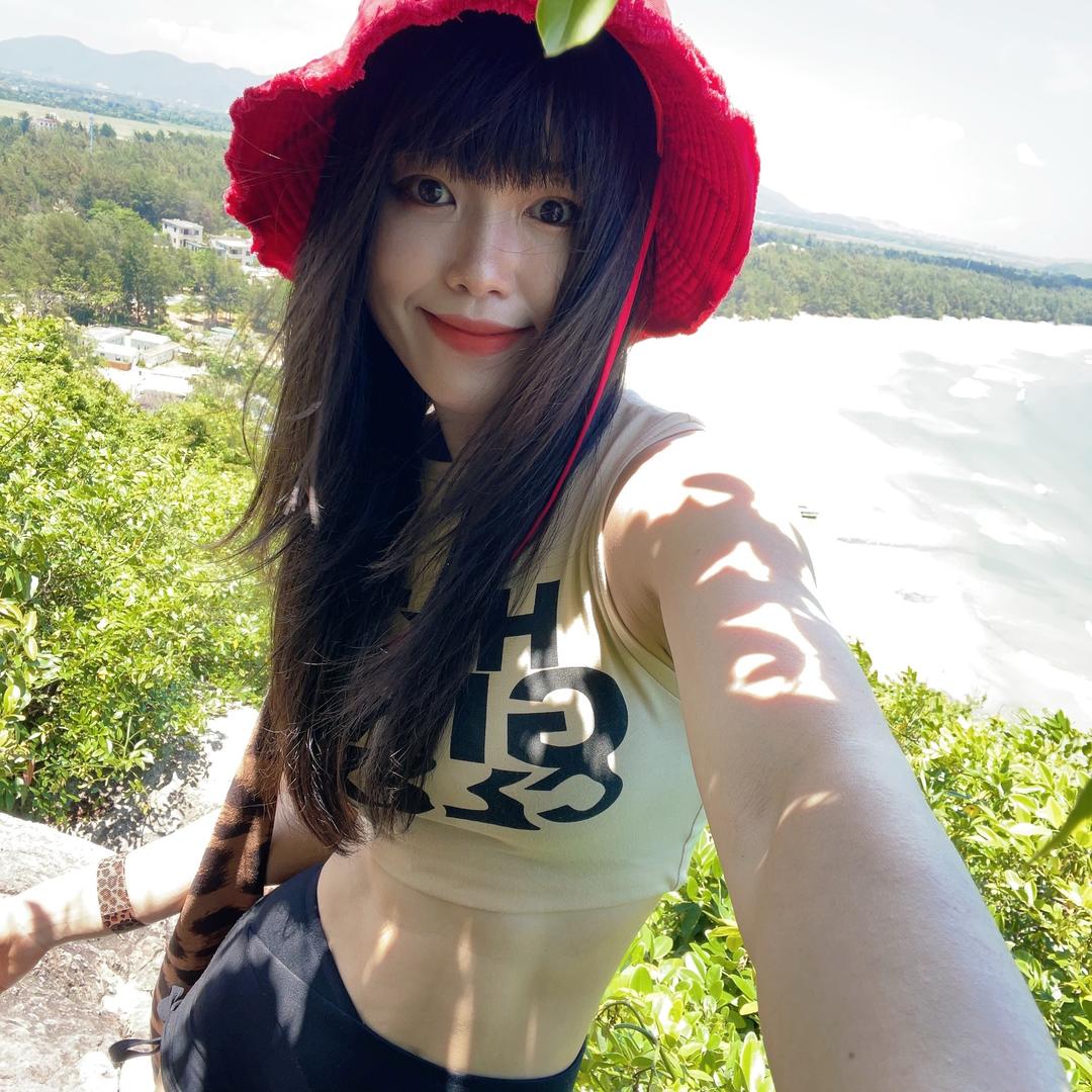 PEYUY