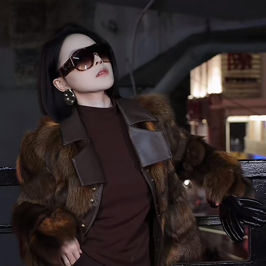 溶溶的轻奢衣橱