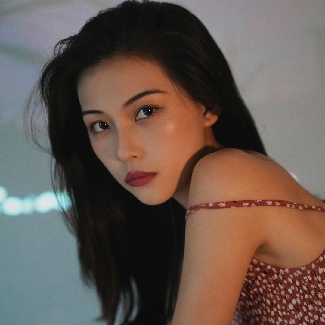 ·