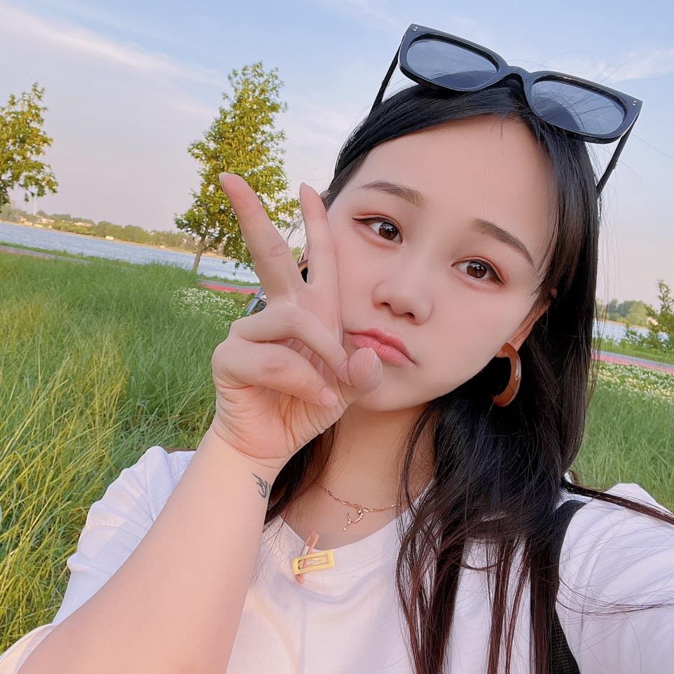 是熊宝儿灬吖