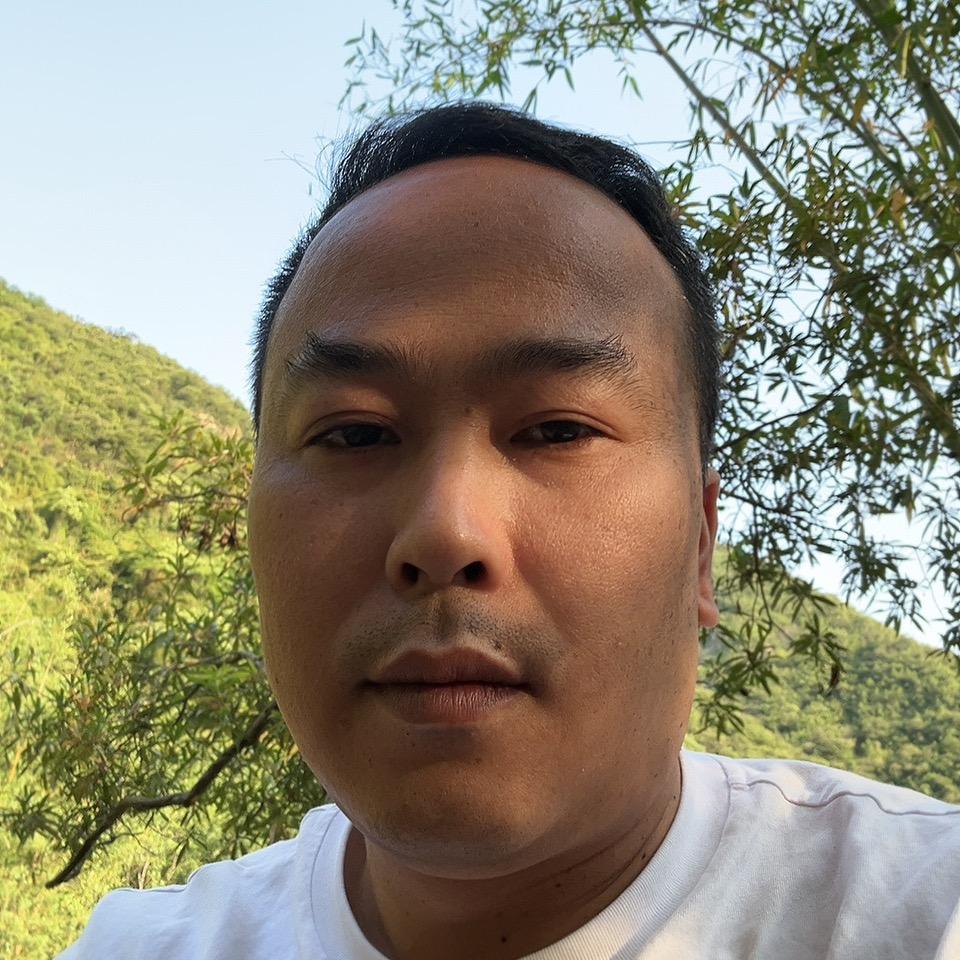 风吹过的瞬间