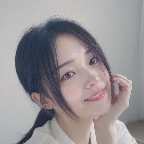 冰凌蔷薇女孩
