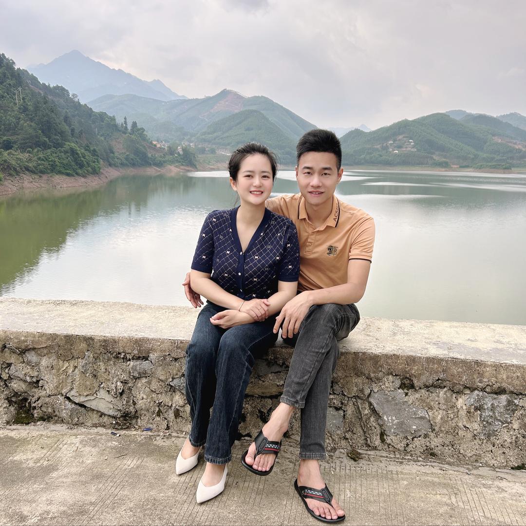 贺里香粮油（阿洁）