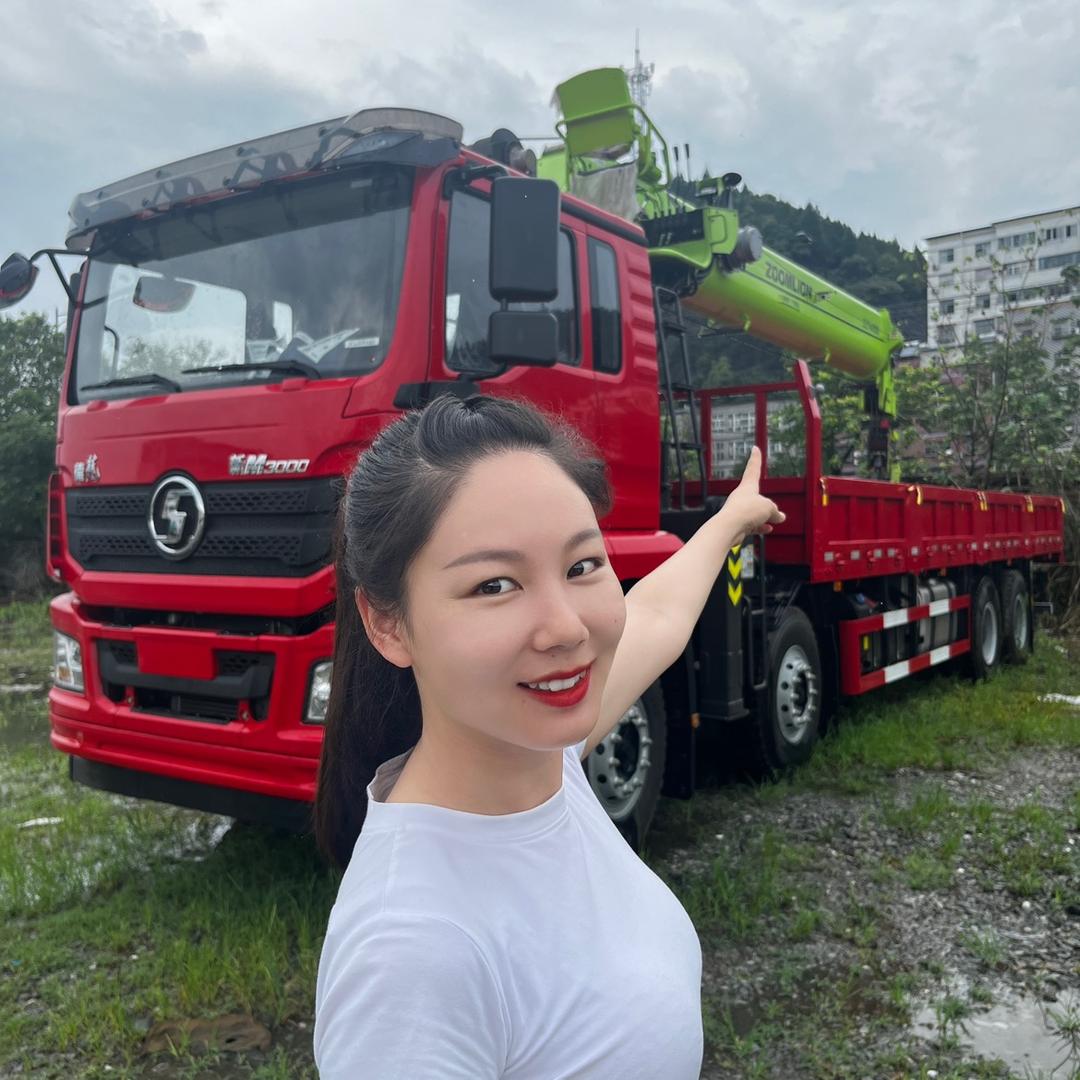 随车吊小璐