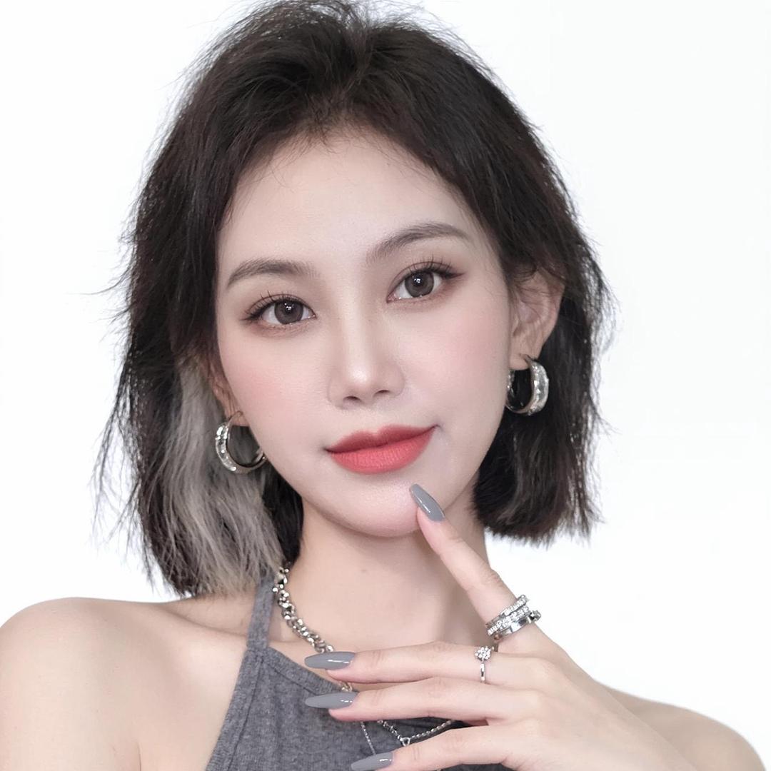 🎀C.H.Y迎