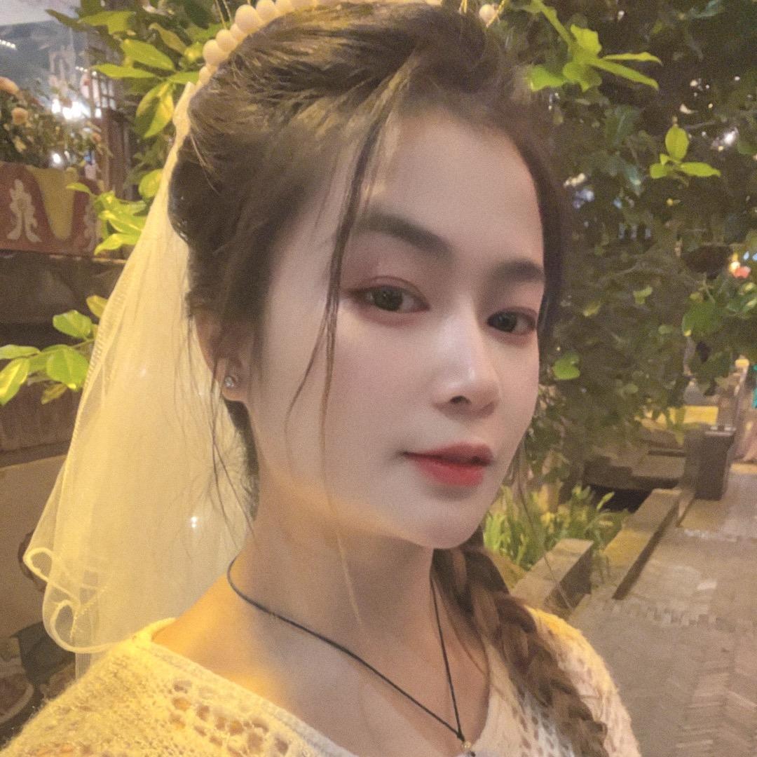 🌸এ᭄ོ 随 心ృ༊🥀