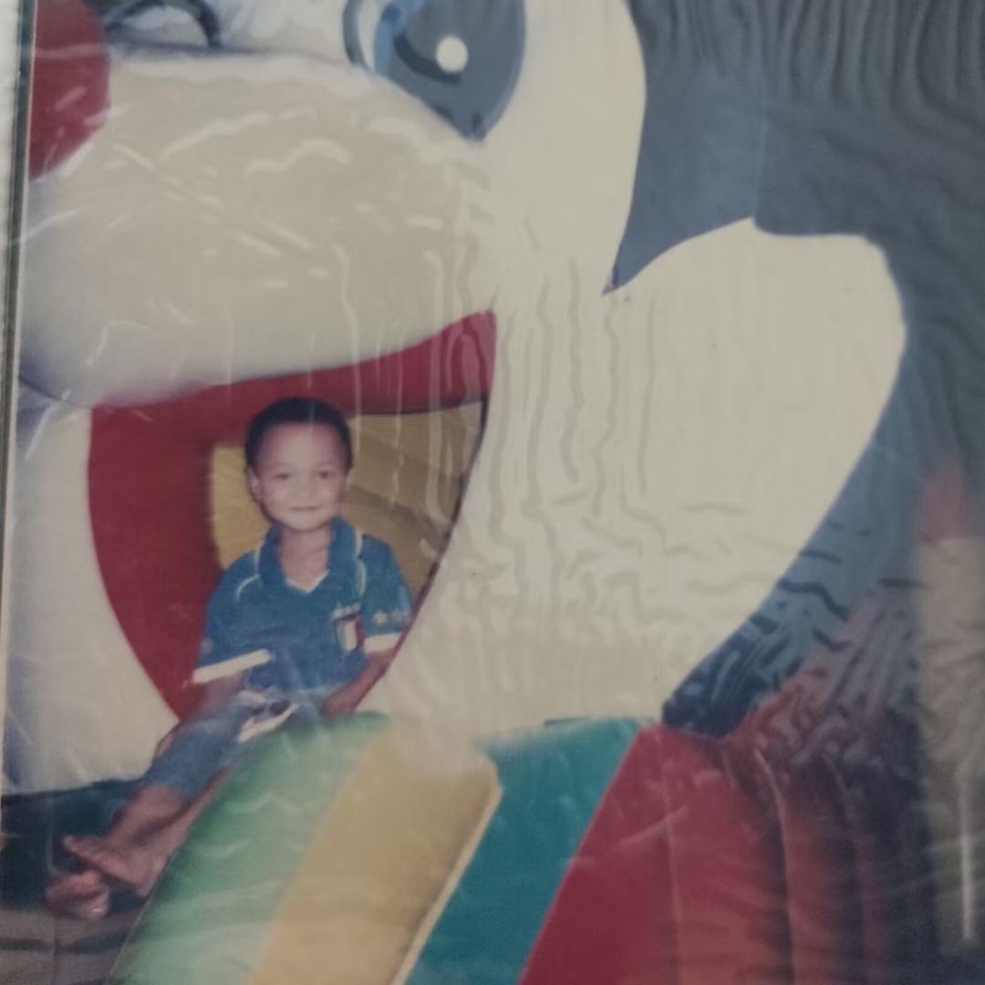 李哈哈
