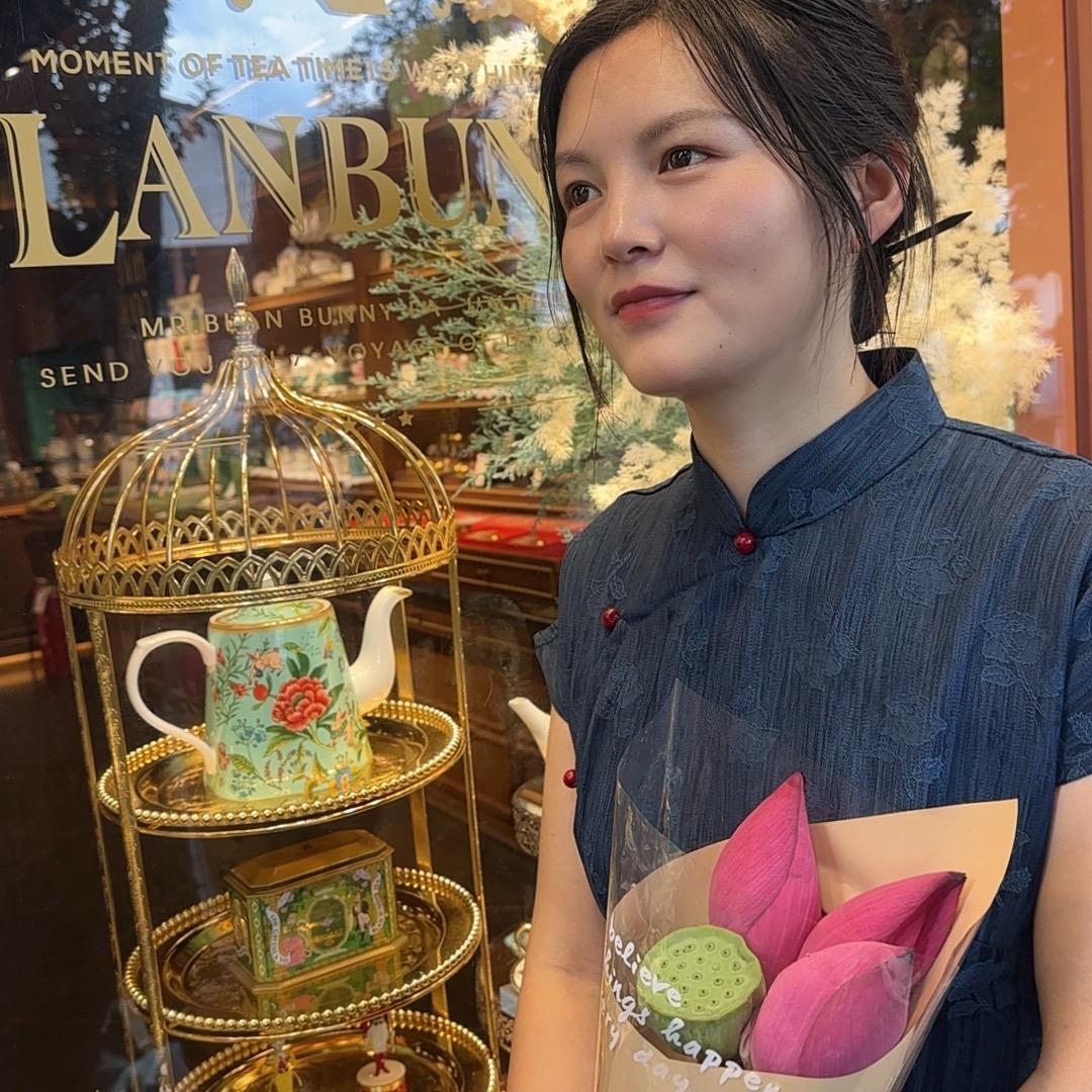乡村杨杨