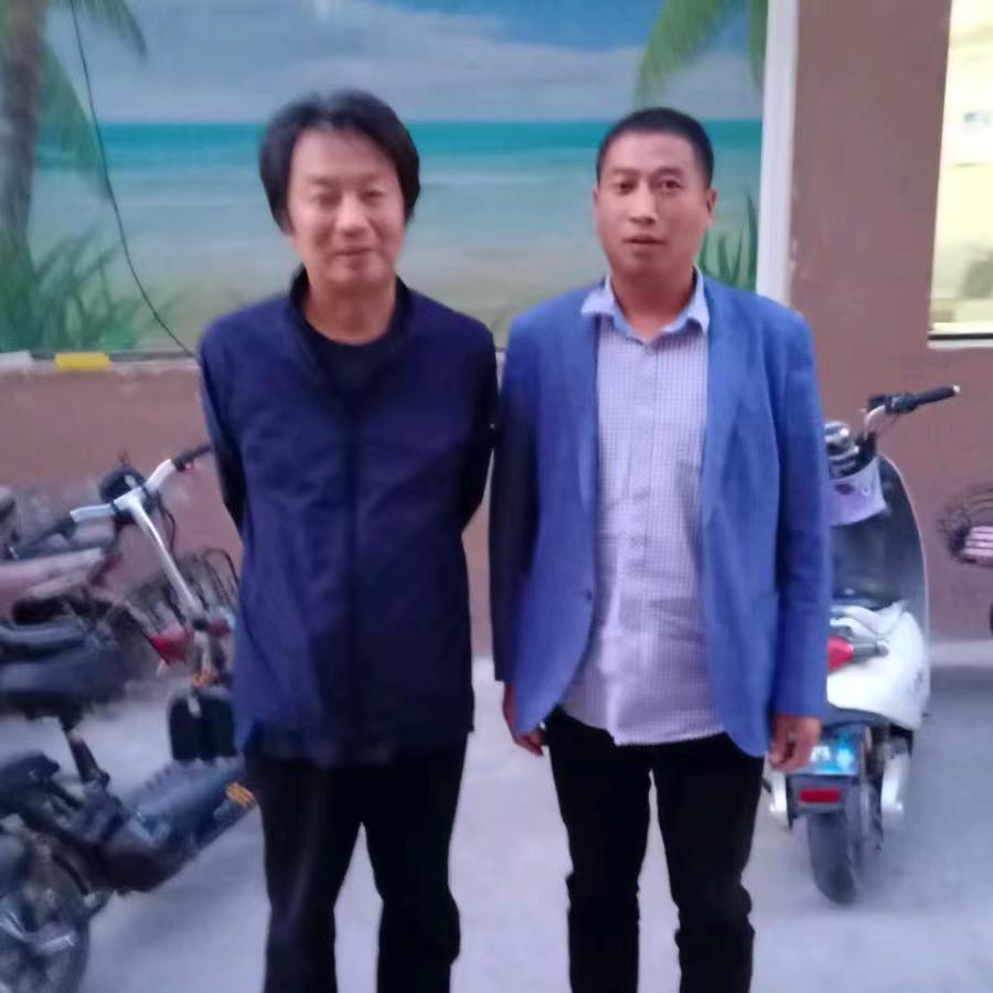 农民兄弟