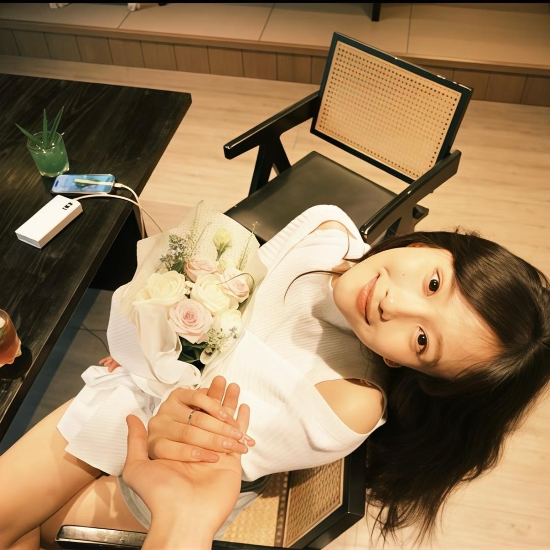 不是美女好烦啊