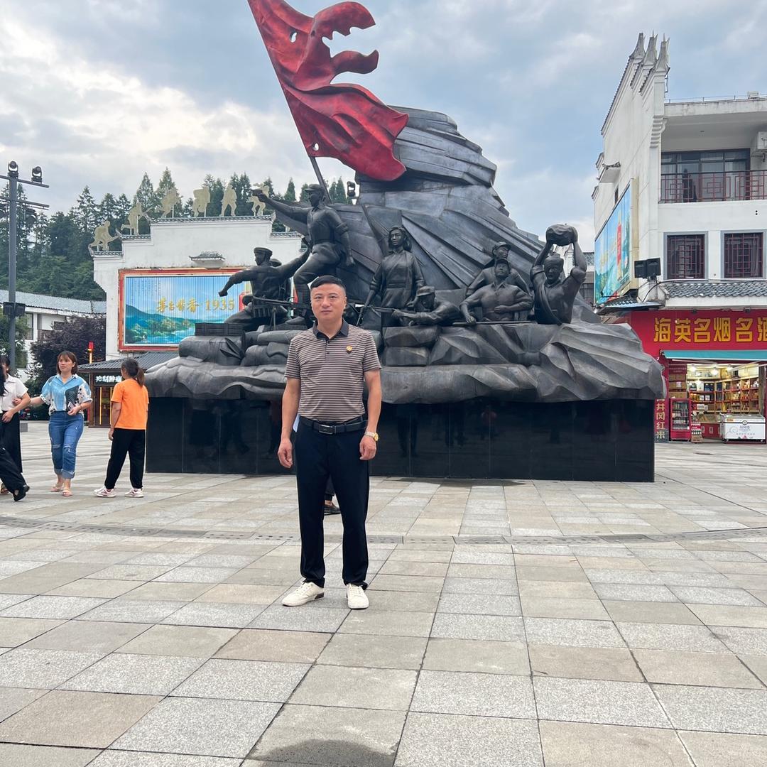 宜春发财树木地板辅料仓储批发老鲁