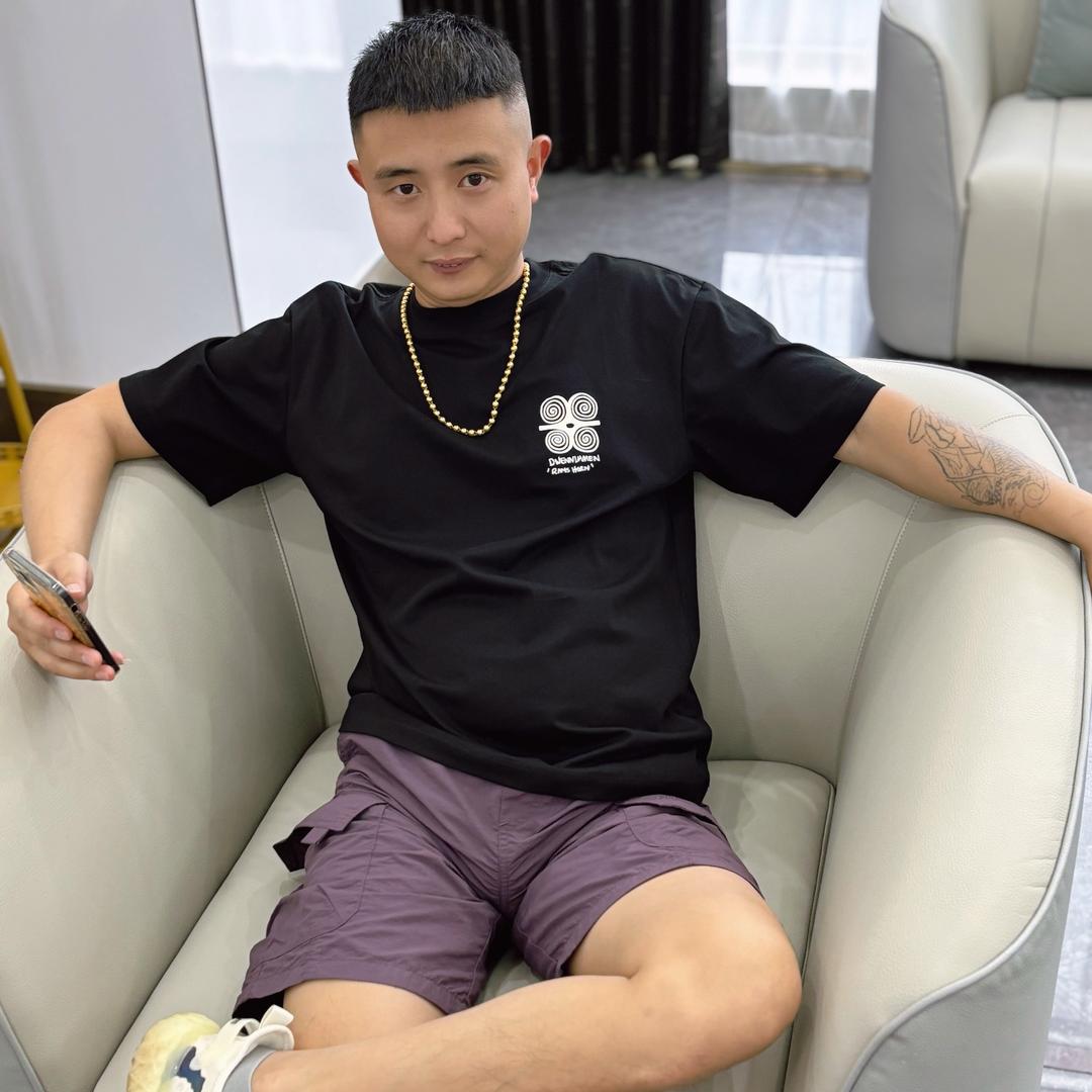 我姓左性格有点左