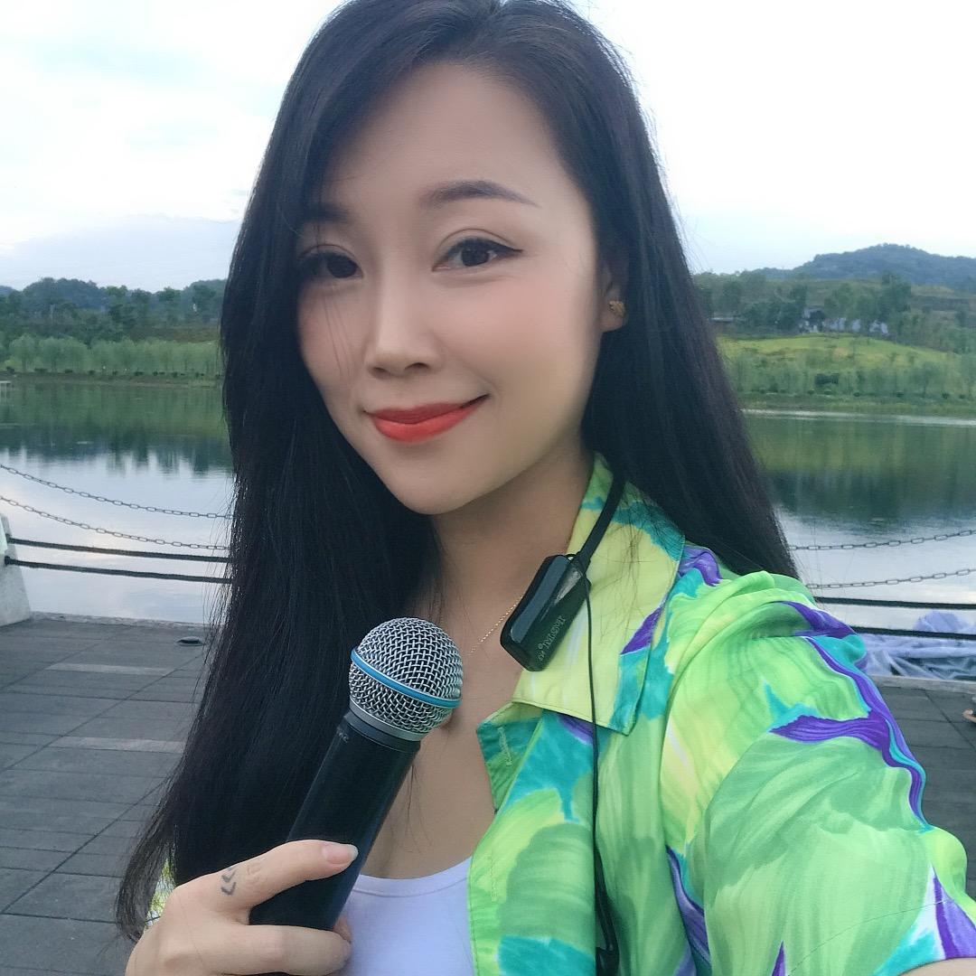 🌻凌薇