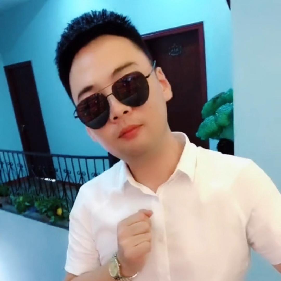 赵公子（拍摄.剪辑）