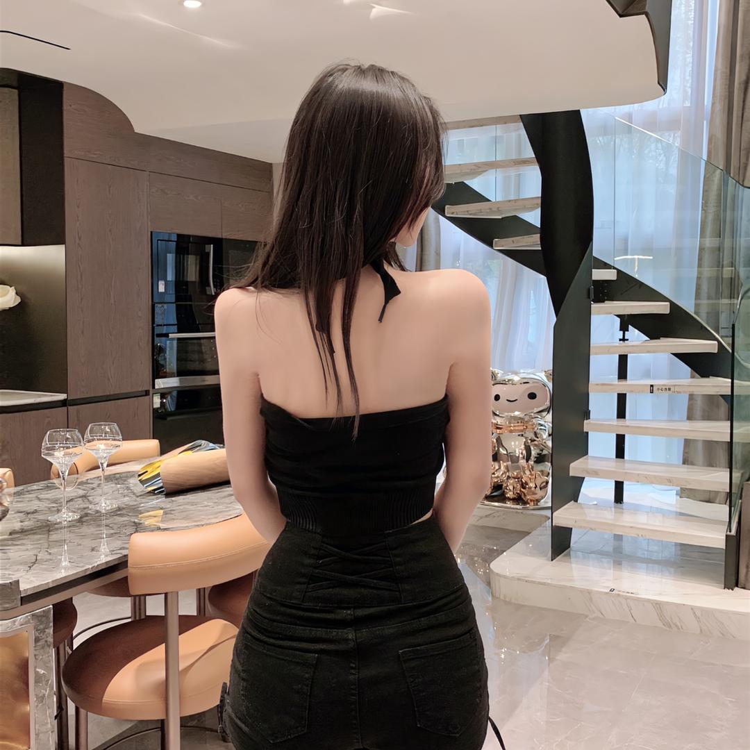 momo🌙