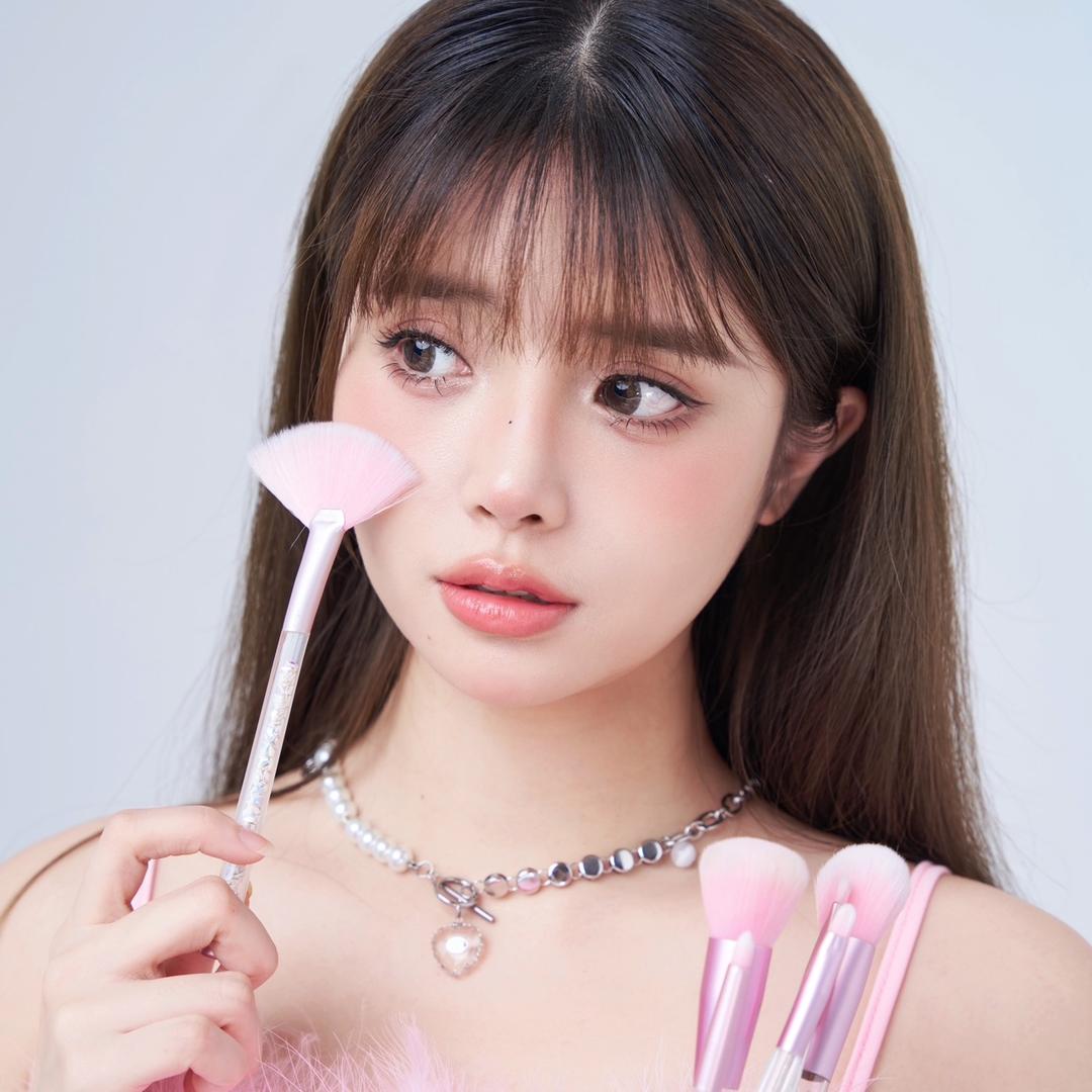 易小静❤️
