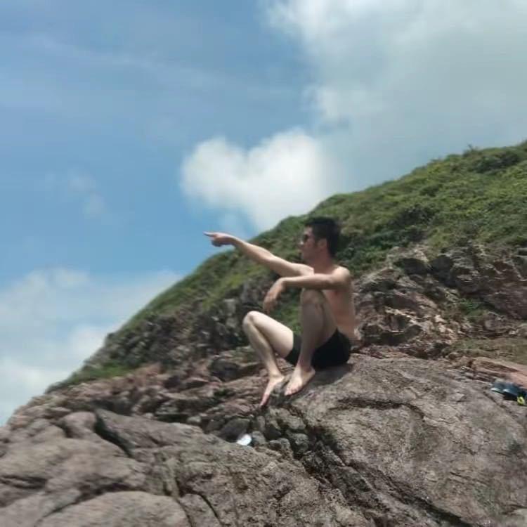 大炮肥（村长）