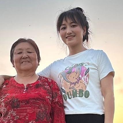 张张和婆婆💦