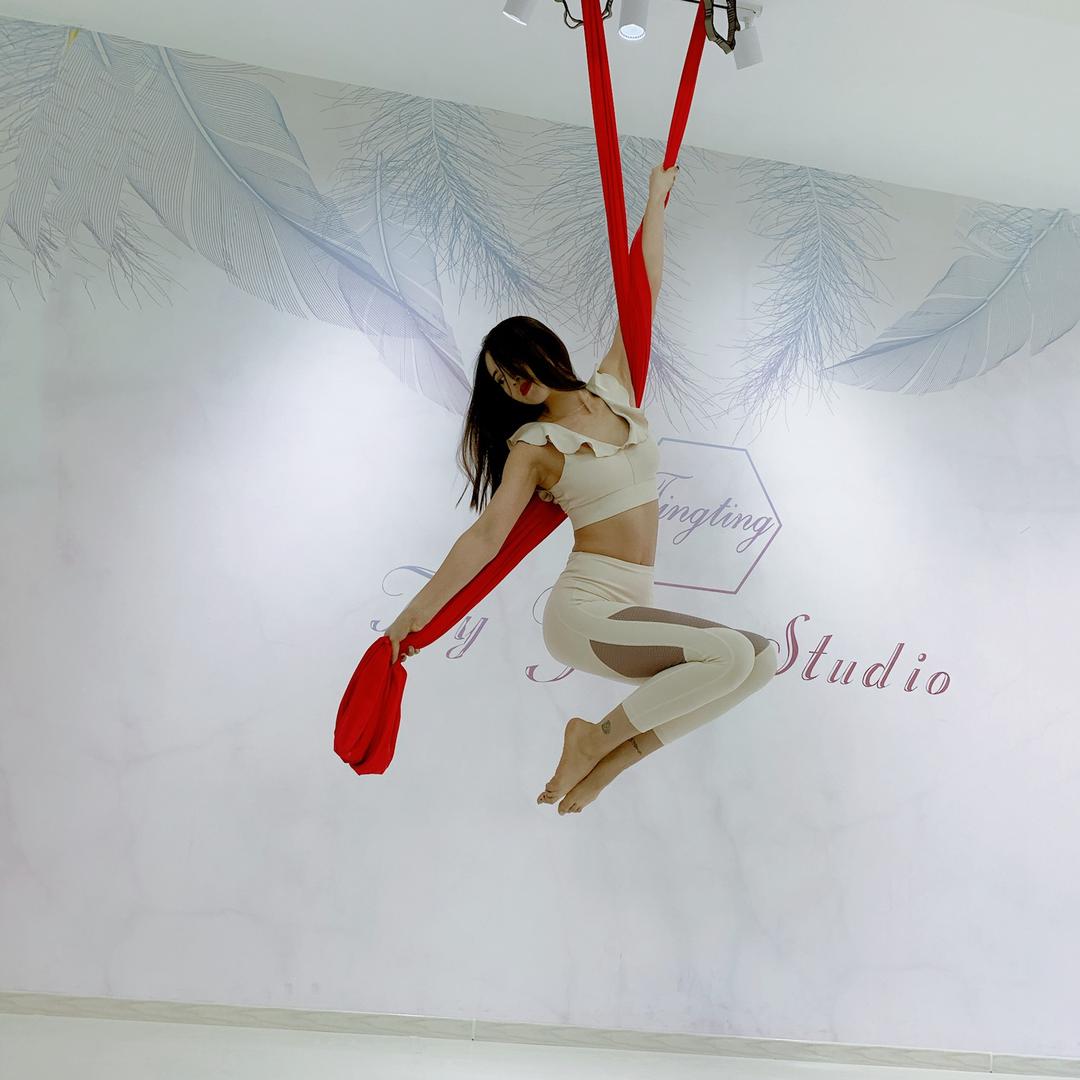 延边婷婷空中瑜伽培训