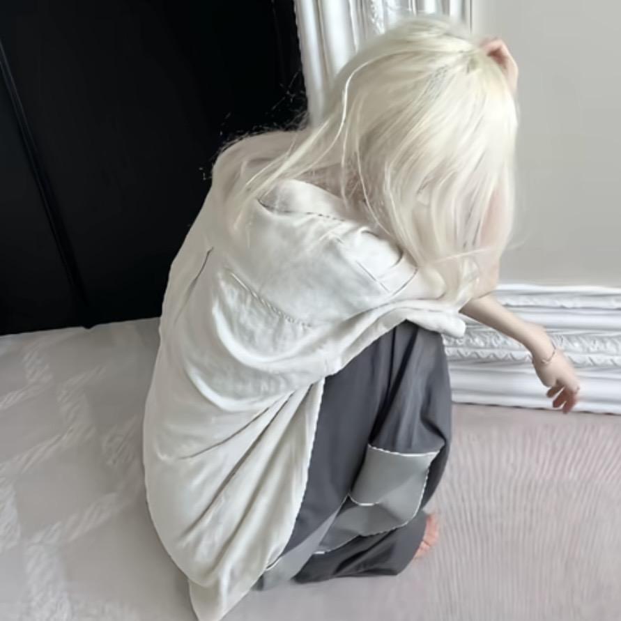 littlesad  小忧伤.