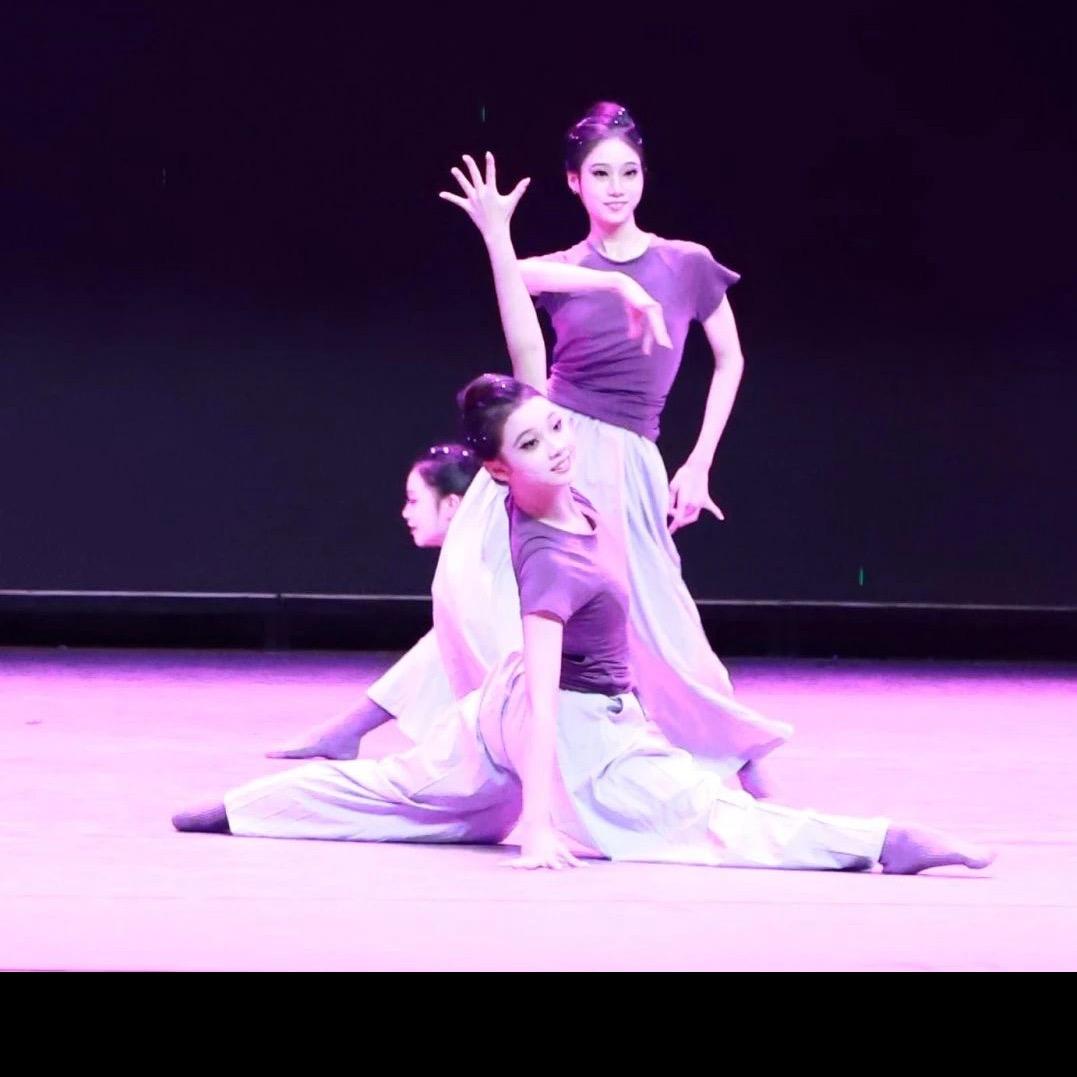 广东舞研魔仙堡