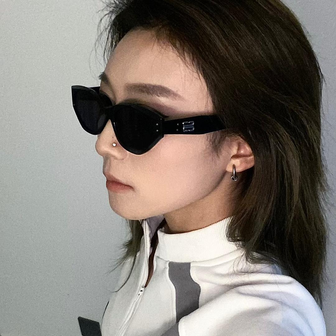 墨镜研究生