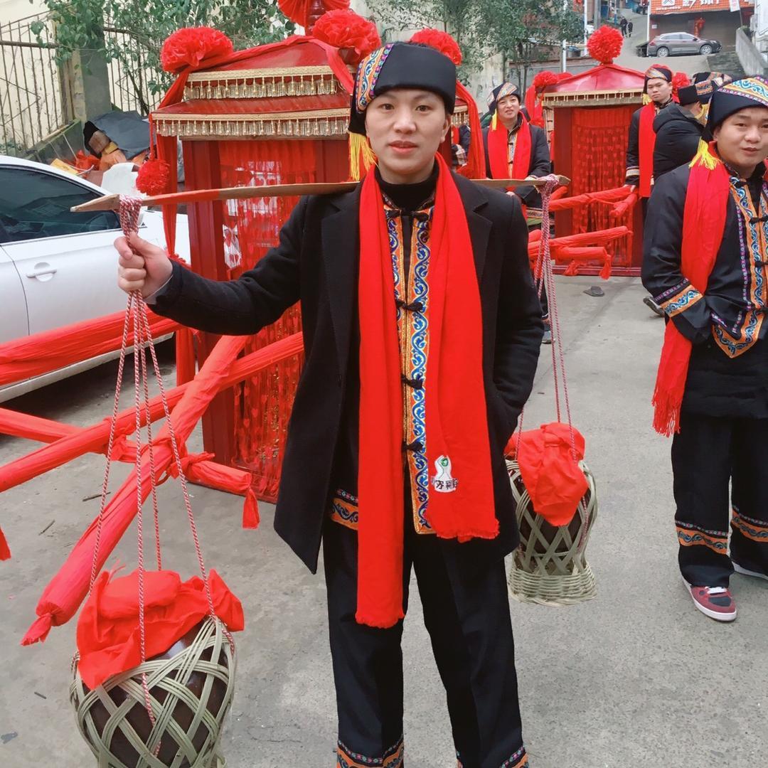 龙锅锅(乡村特产)