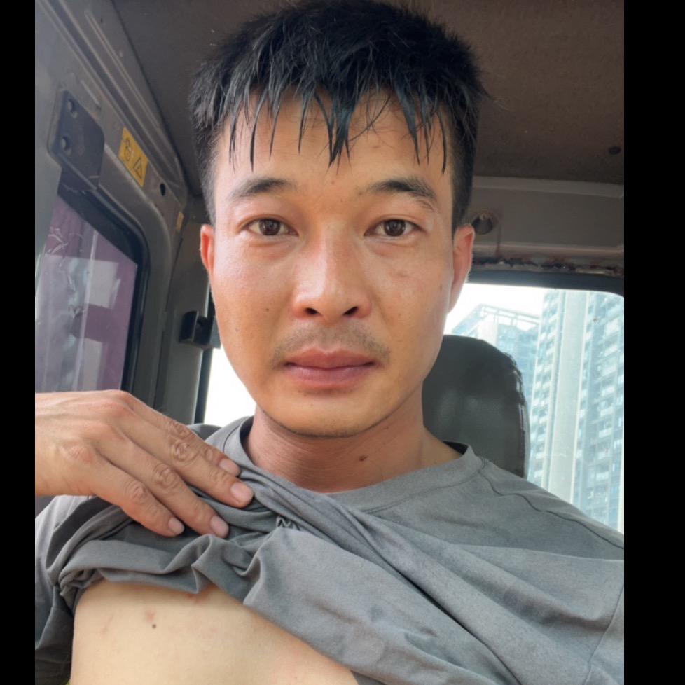 深圳挖机顶班(宝)