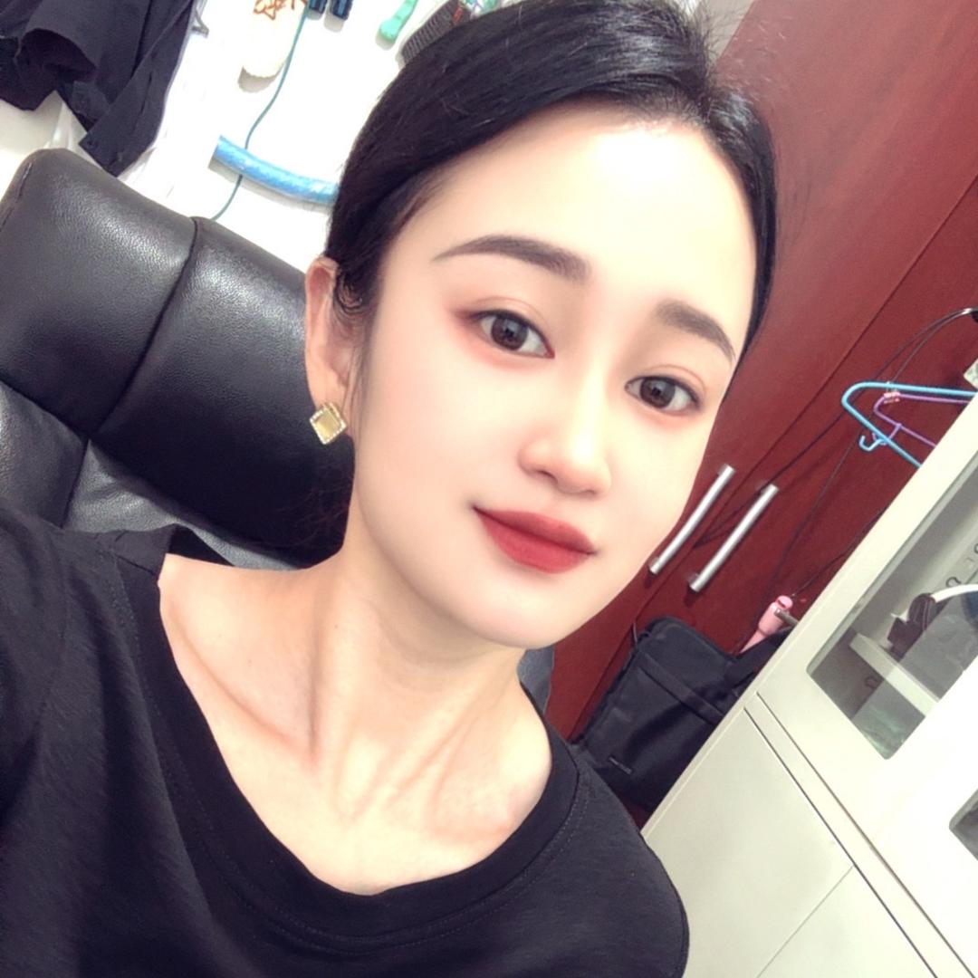 @ 嗨  太阳花🧝🏻‍♀️