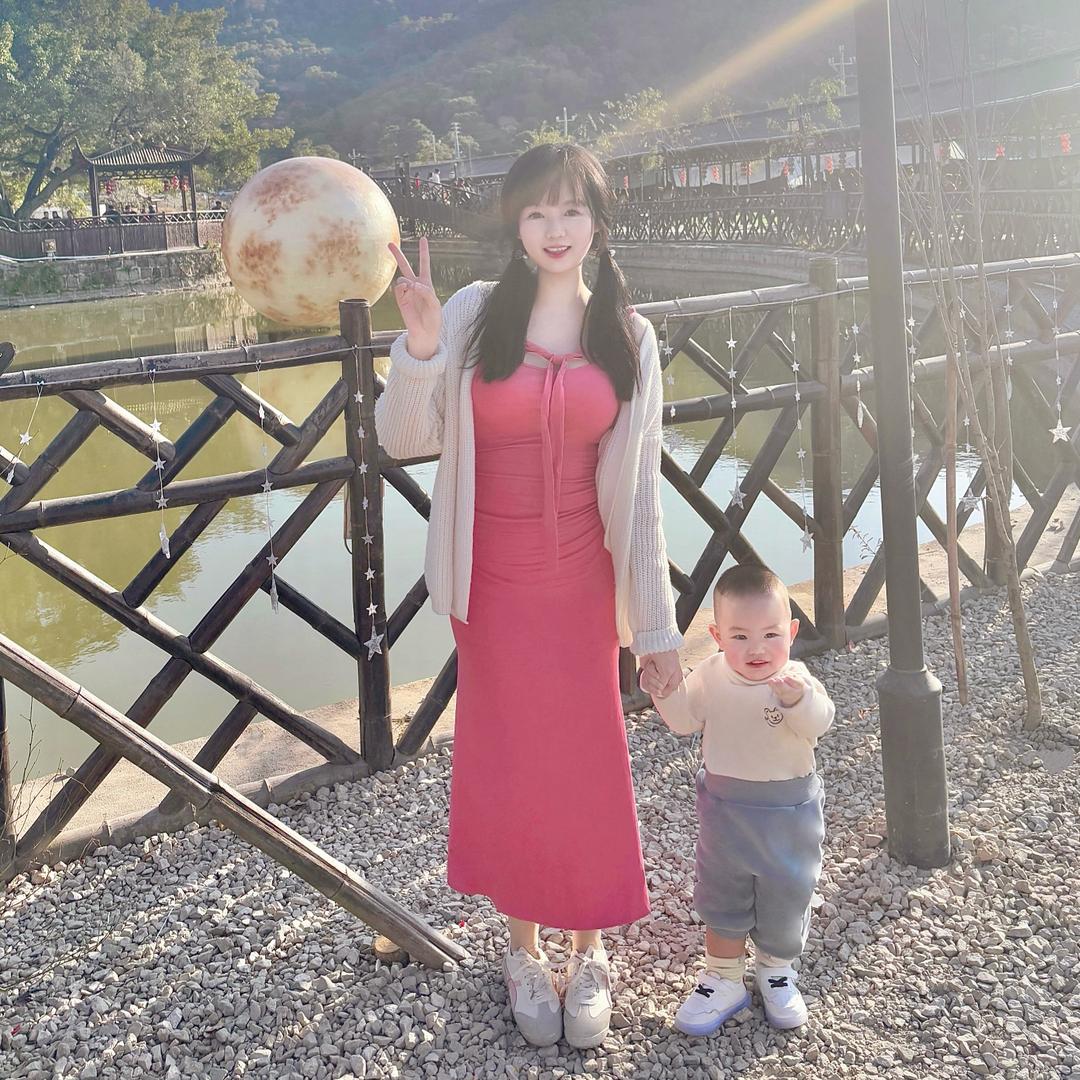 小美万事兴🍉