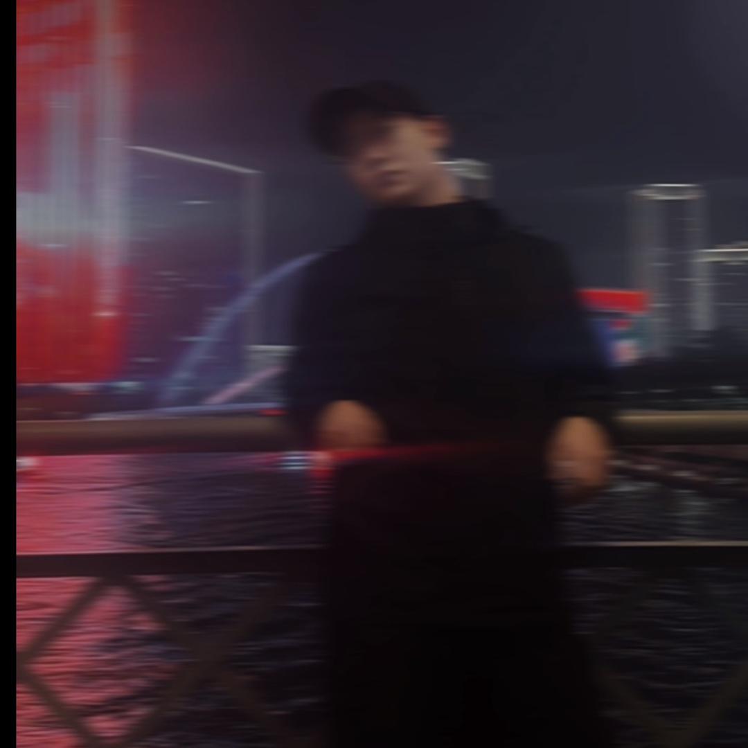 男的