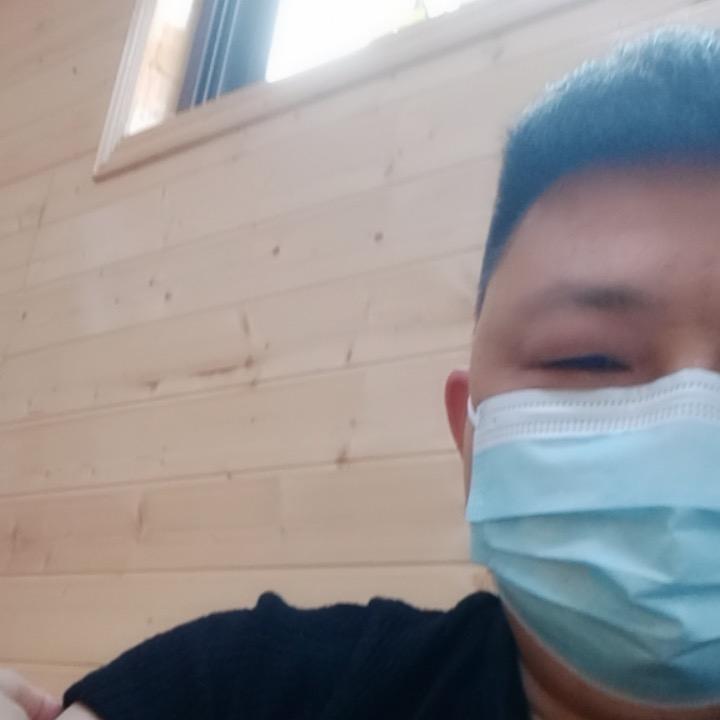 樊君